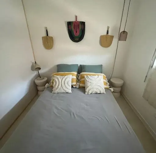 Au Coeur De Ste Max, La Terracota 4 Pers Avec Parking *