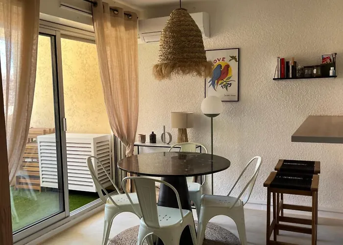 Au Coeur De Ste Max, La Terracota 4 Pers Avec Parking アパート *