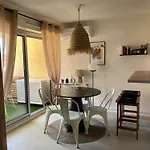 Au Coeur De Ste Max, La Terracota 4 Pers Avec Parking Appartamento *