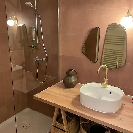 Au Coeur De Ste Max, La Terracota 4 Pers Avec Parking * Sainte-Maxime