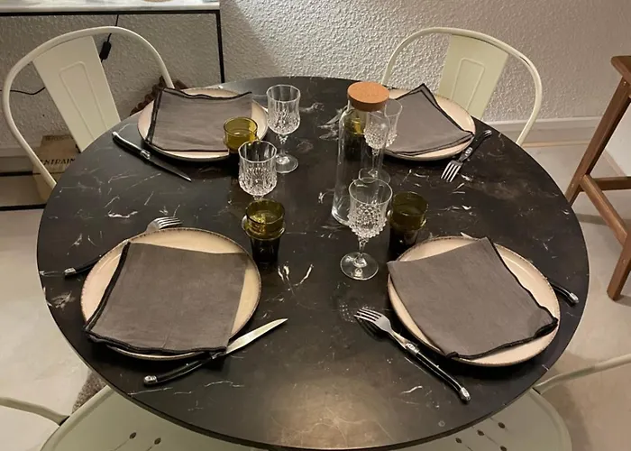 Au Coeur De Ste Max, La Terracota 4 Pers Avec Parking Apartmán