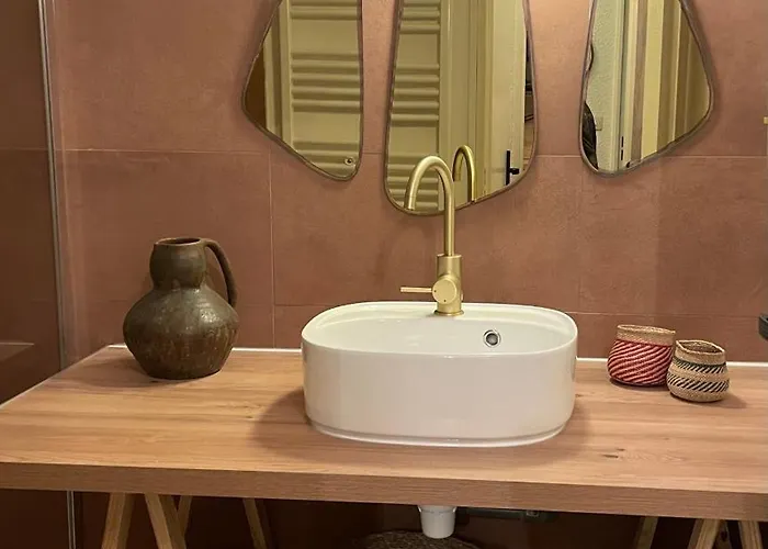 公寓 Au Coeur De Ste Max, La Terracota 4 Pers Avec Parking *